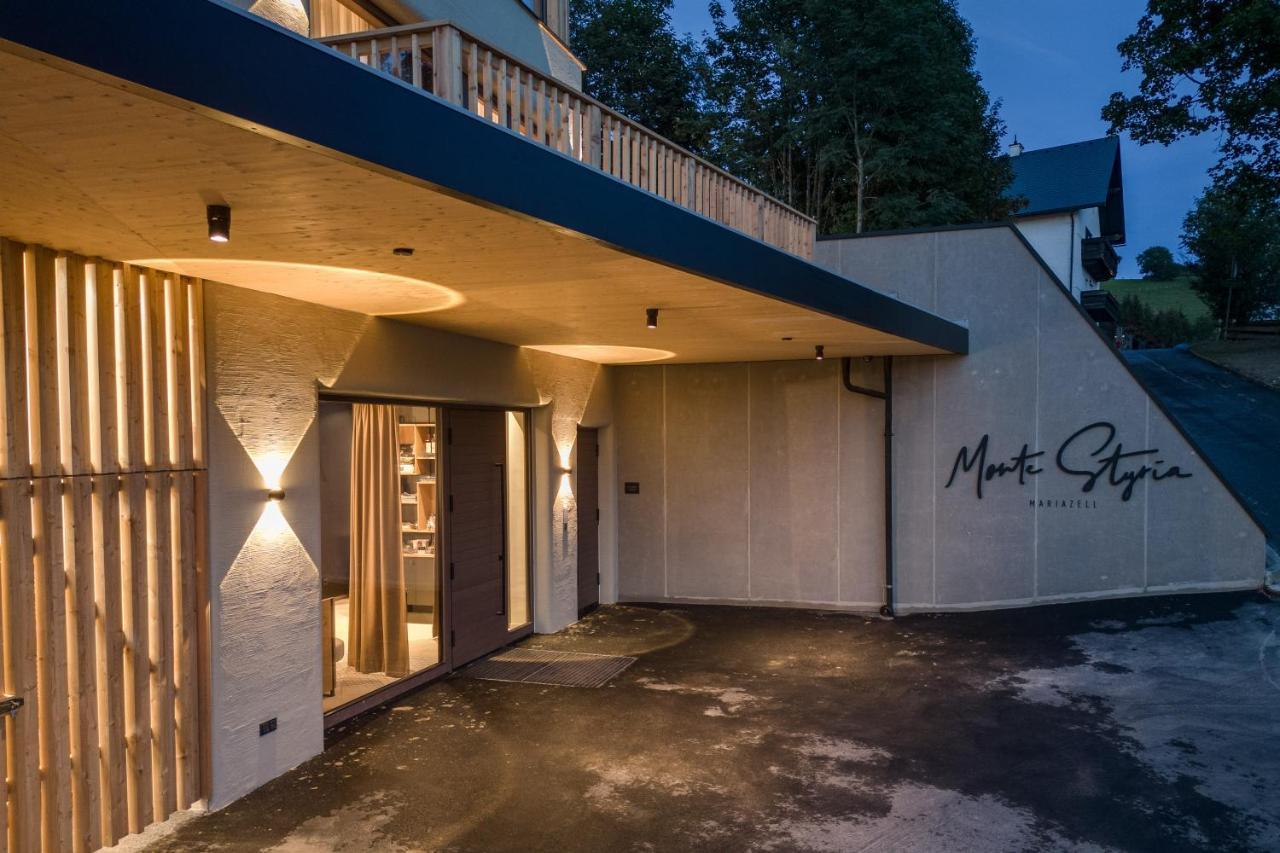 Hideaway Hotel Montestyria Chalets & Suiten Mariazell Buitenkant foto